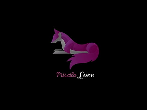 ❤️ 我的父母让我和妹妹单独相处,我把牛奶倒在她的乳房上。 ❤ Porno