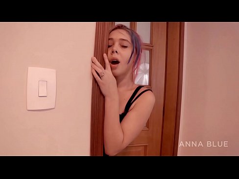 ❤️ 我报复了我的兄弟。我与他的女友发生了性关系。女同性恋的报复。 ❤ Porno